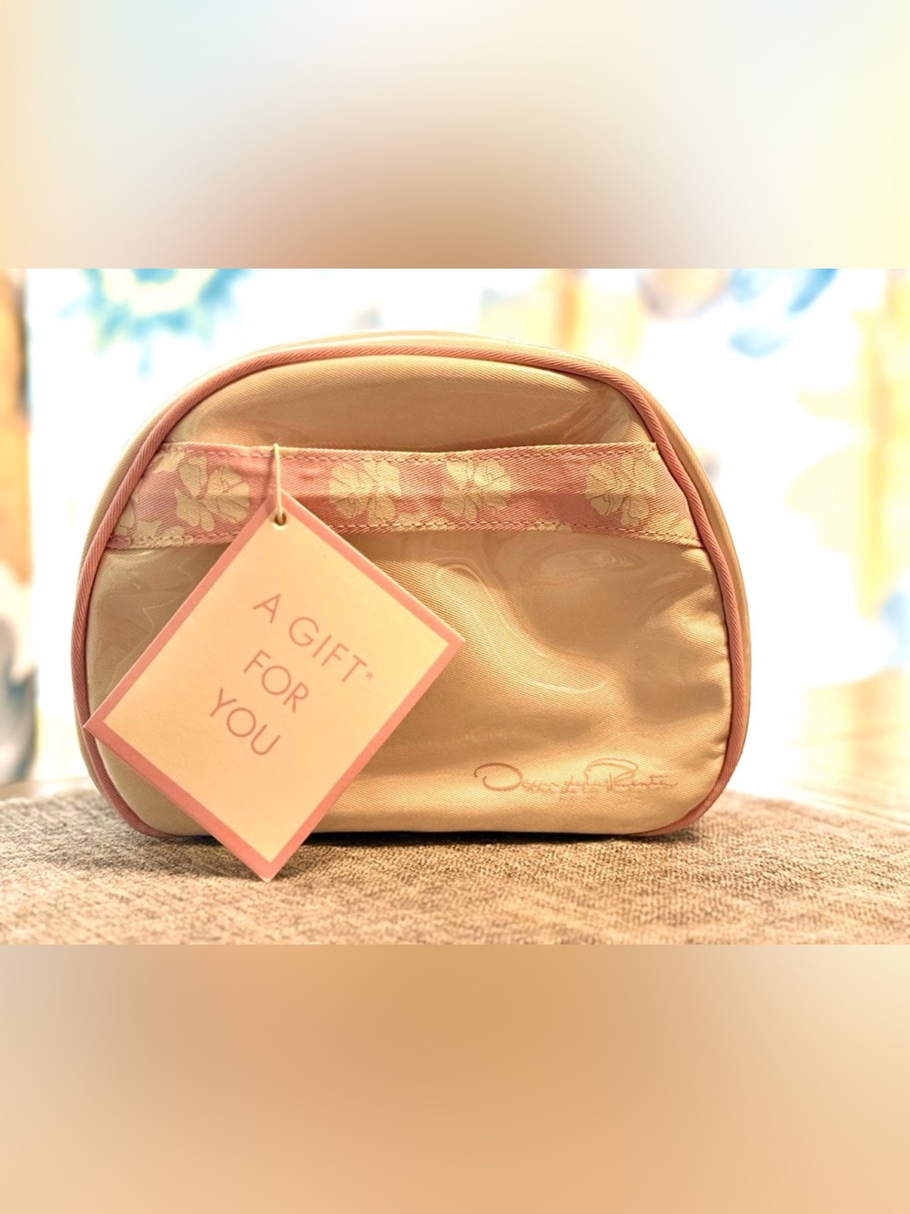 Oscar de la Renta Cosmetic Bag
